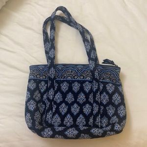 Blue paisley Vera Bradley tote bag